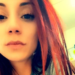 Meet your Posher, Alivia